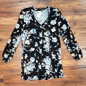 About A Girl Junior's V-Neck Floral Long Sleeve Knee Length Shift Dress Large L
